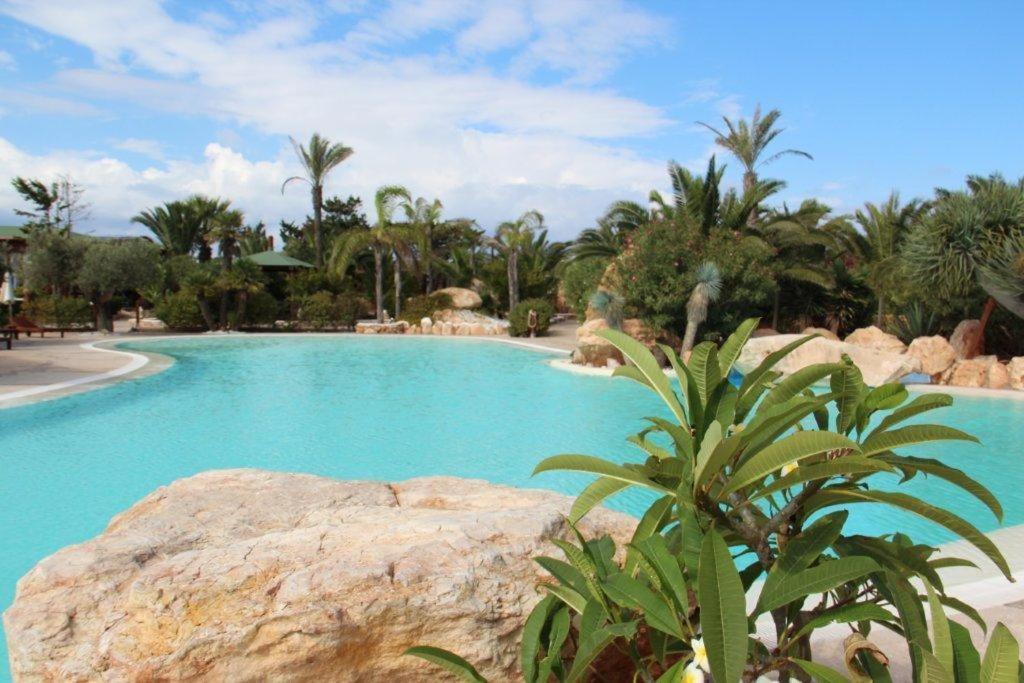 Cupola Bianca Resort Лампедуза Экстерьер фото