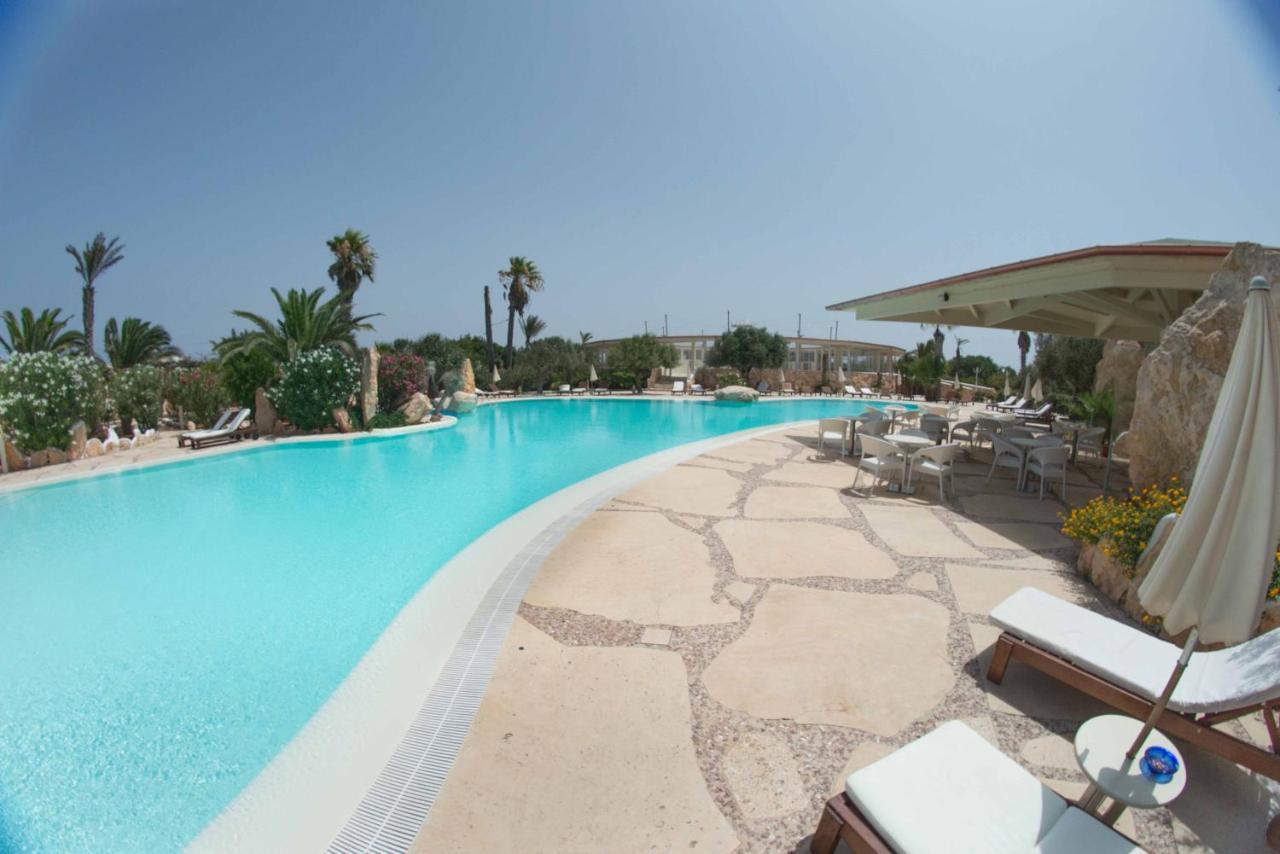 Cupola Bianca Resort Лампедуза Экстерьер фото