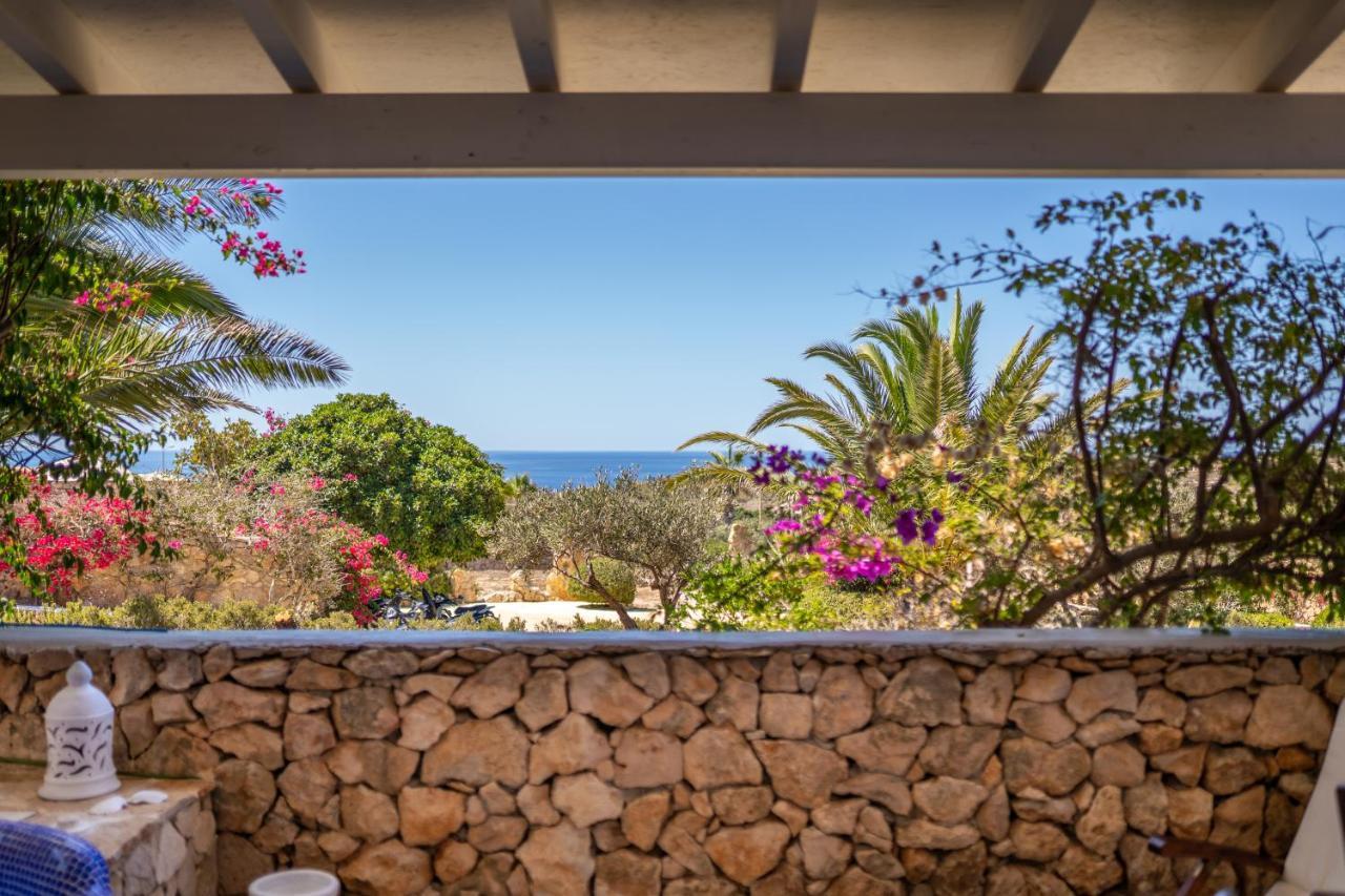 Cupola Bianca Resort Лампедуза Экстерьер фото