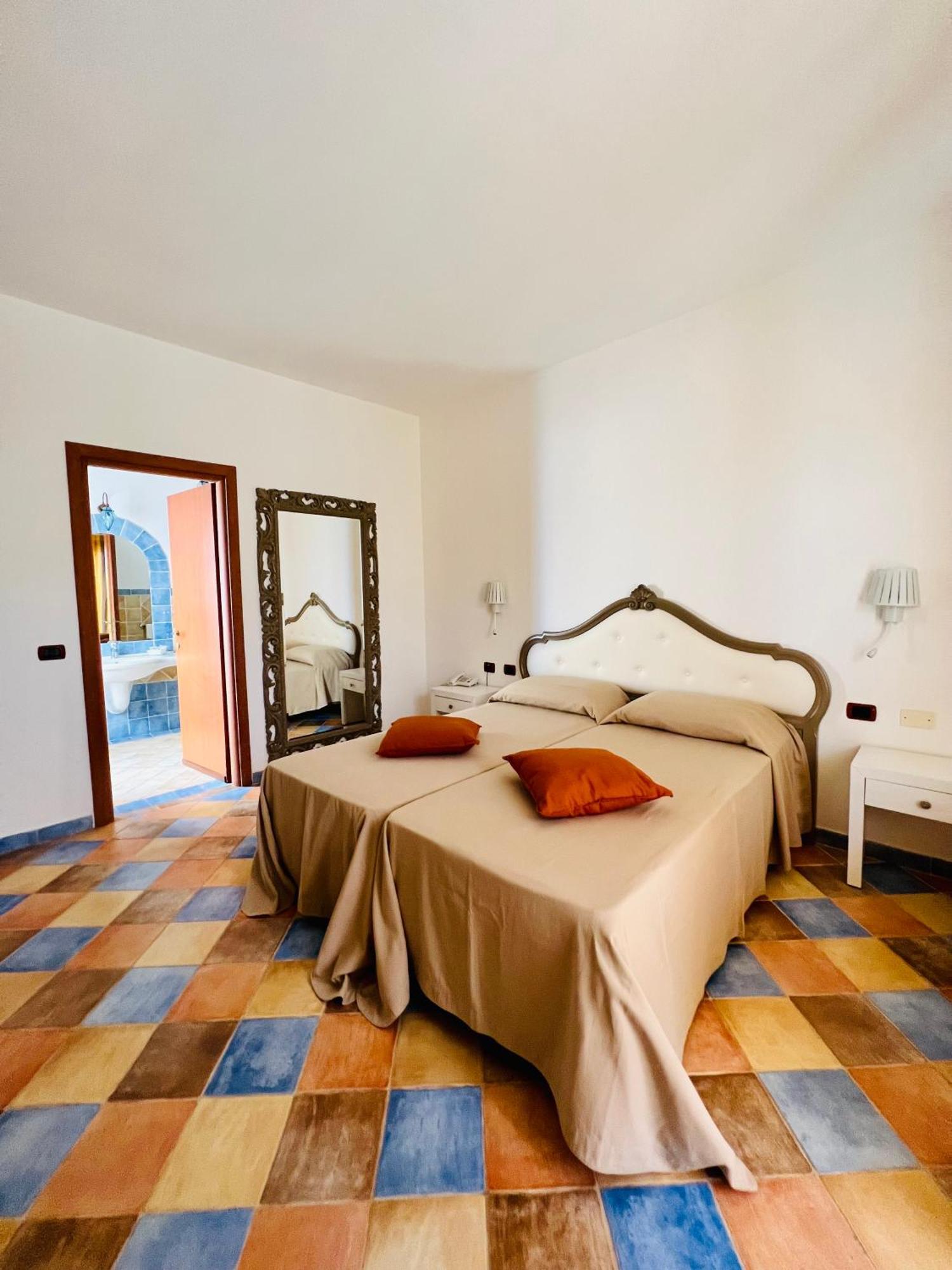 Cupola Bianca Resort Лампедуза Экстерьер фото