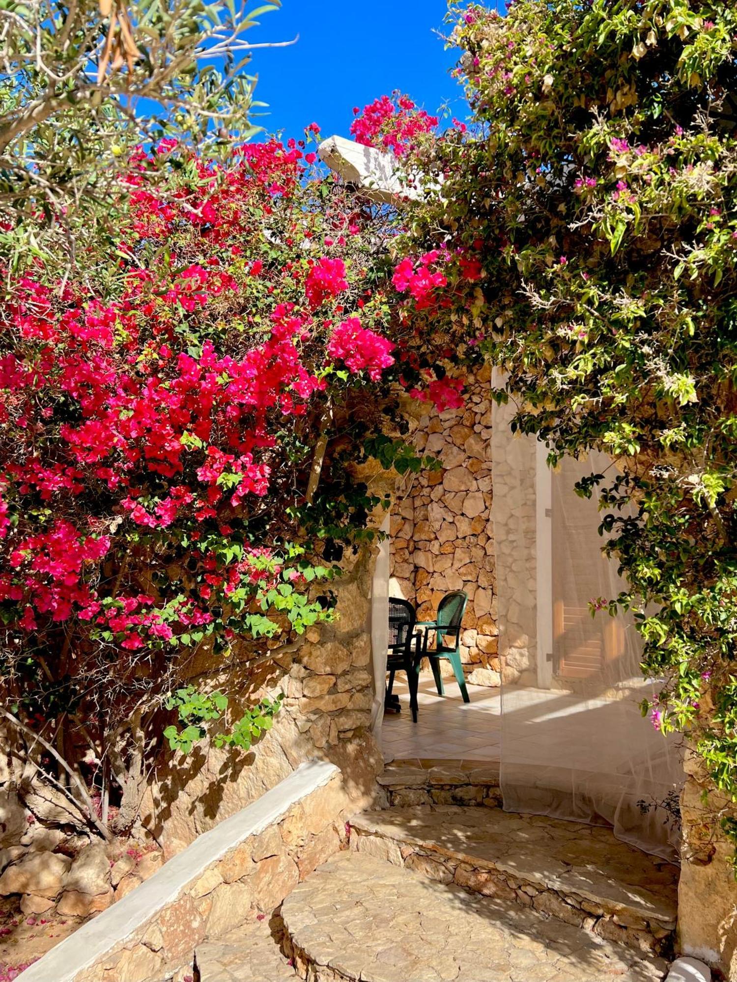 Cupola Bianca Resort Лампедуза Экстерьер фото